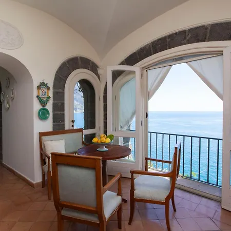 Acqua Dolce Villa